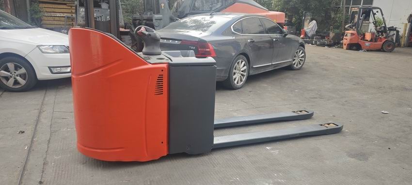 電動托盤車