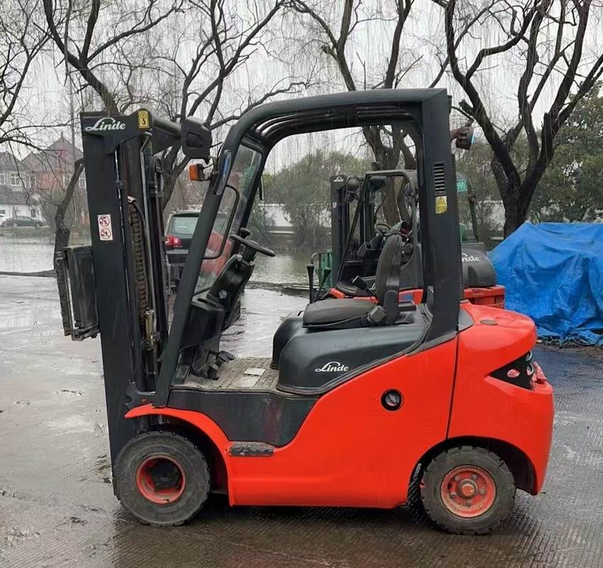燃油叉車