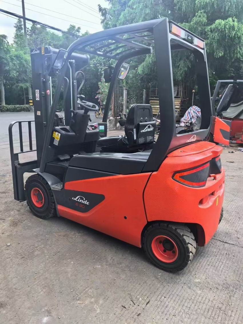 林德電動叉車